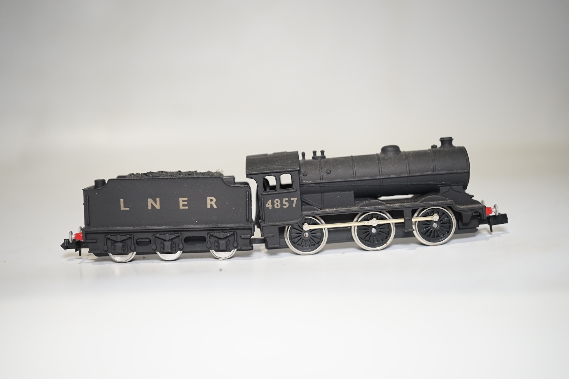 Three boxed Union Mills Models N gauge railway LNER locomotives; a Class J39, 4857, a Class J11, 5314, and a Class J25, 5650. Condition - good.